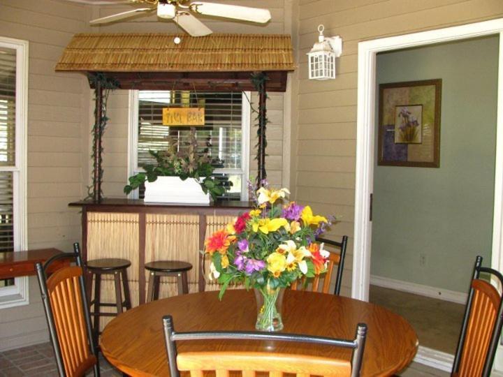 Spruce Hill Inn&Cottages Mansfield Rum bild