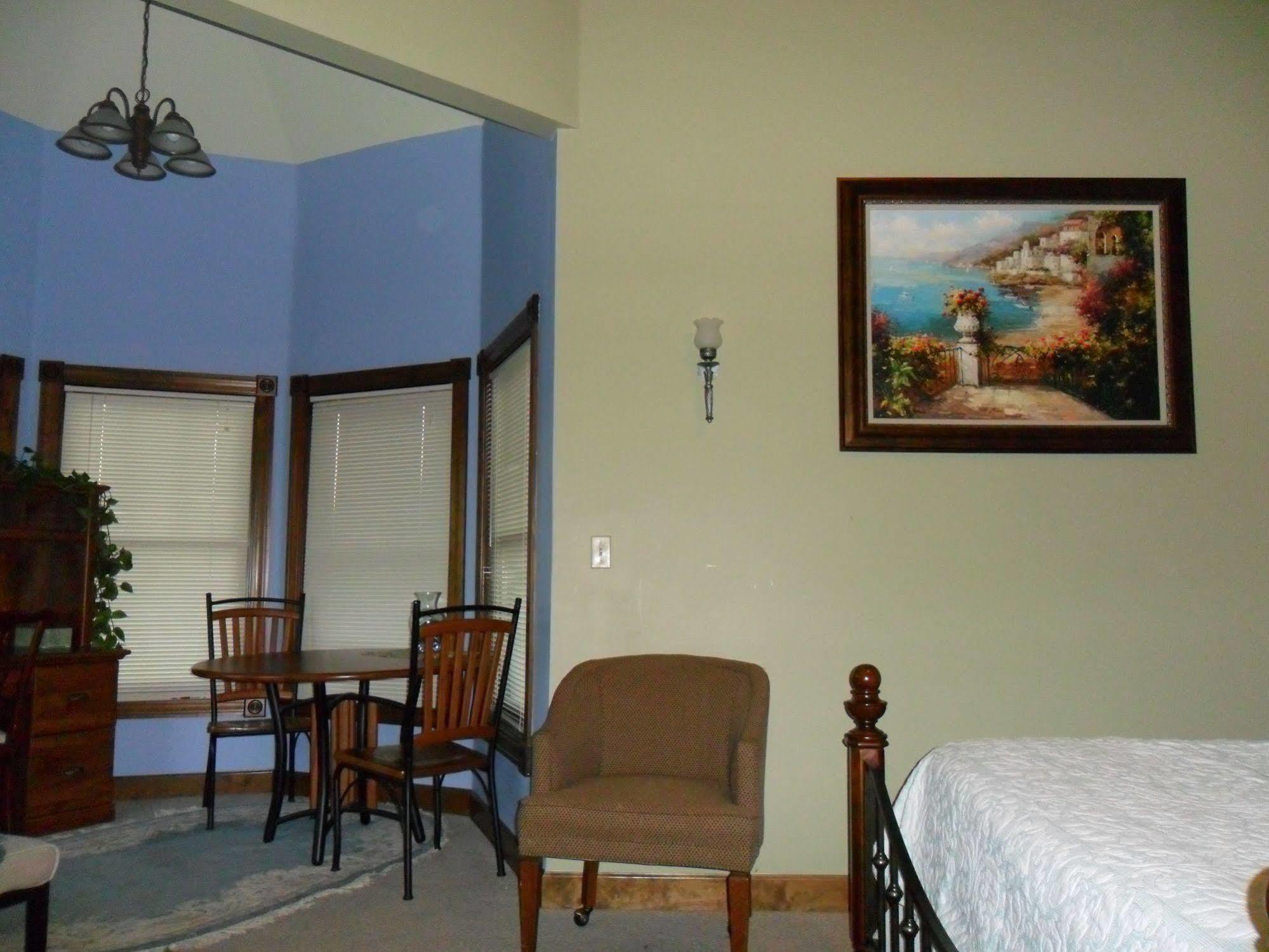 Spruce Hill Inn&Cottages Mansfield Exteriör bild